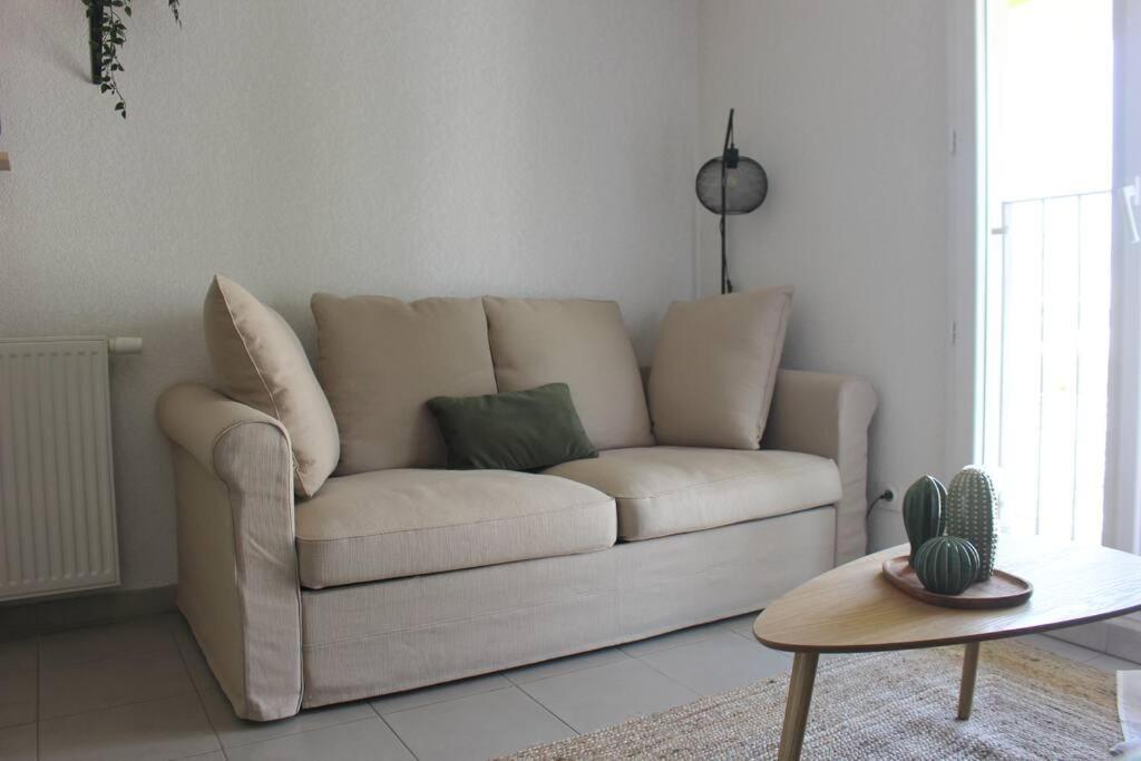 Appartement De Charme - Proche Centre-Ville Et Gare Montpellier Luaran gambar
